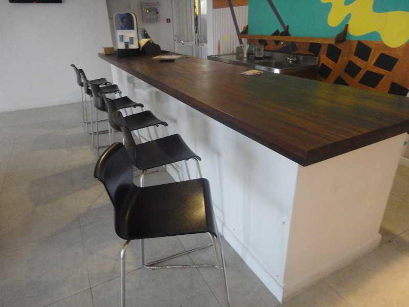 Hotel J Negombo Eksteriør billede