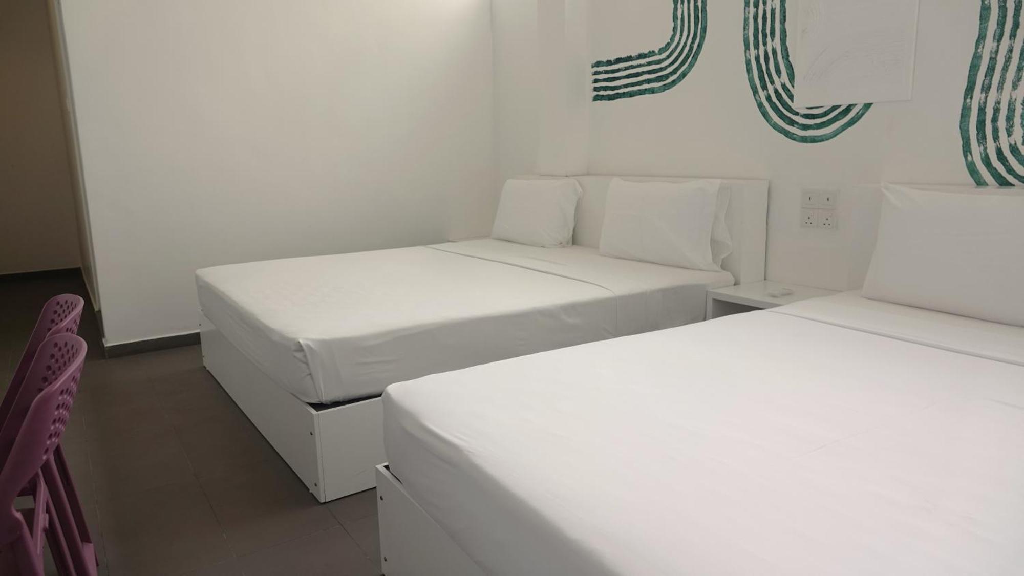 Hotel J Negombo Eksteriør billede