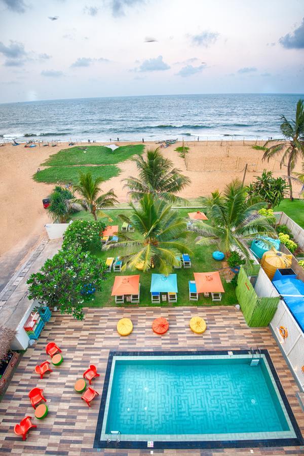Hotel J Negombo Eksteriør billede