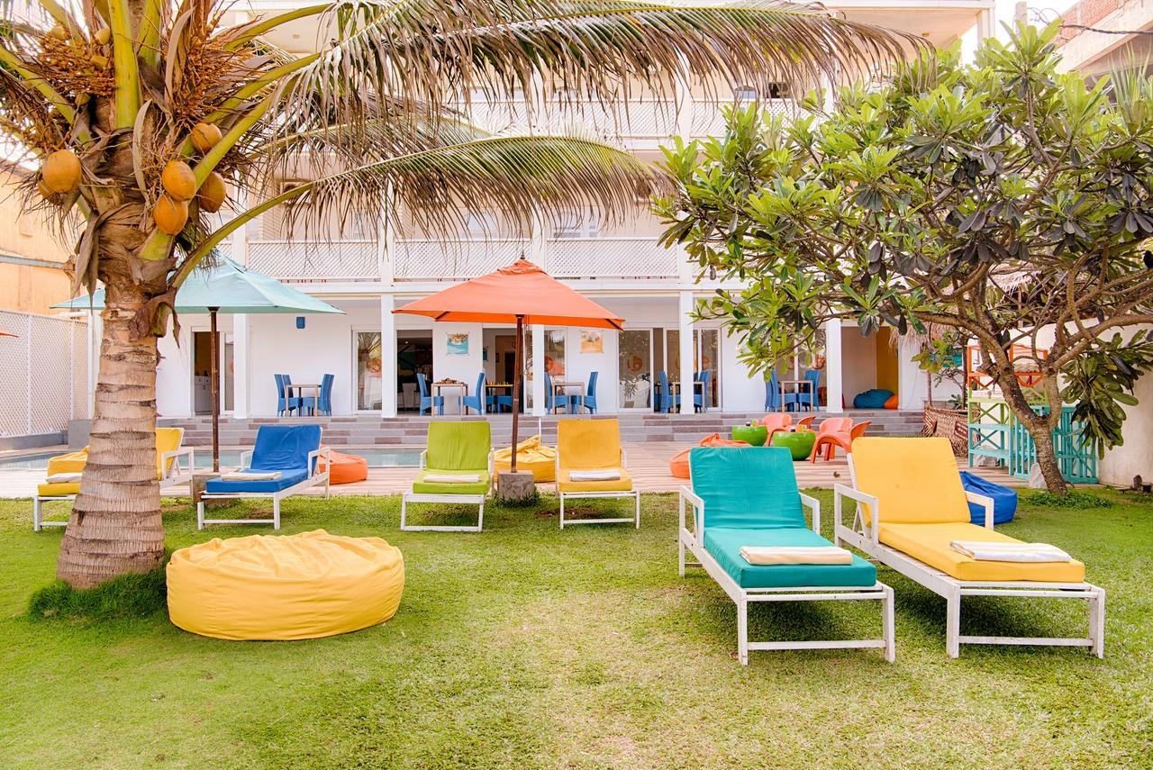 Hotel J Negombo Eksteriør billede