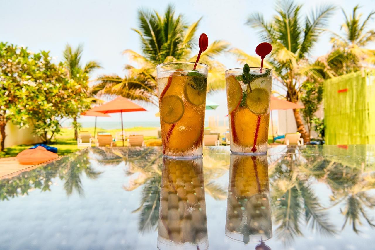 Hotel J Negombo Eksteriør billede
