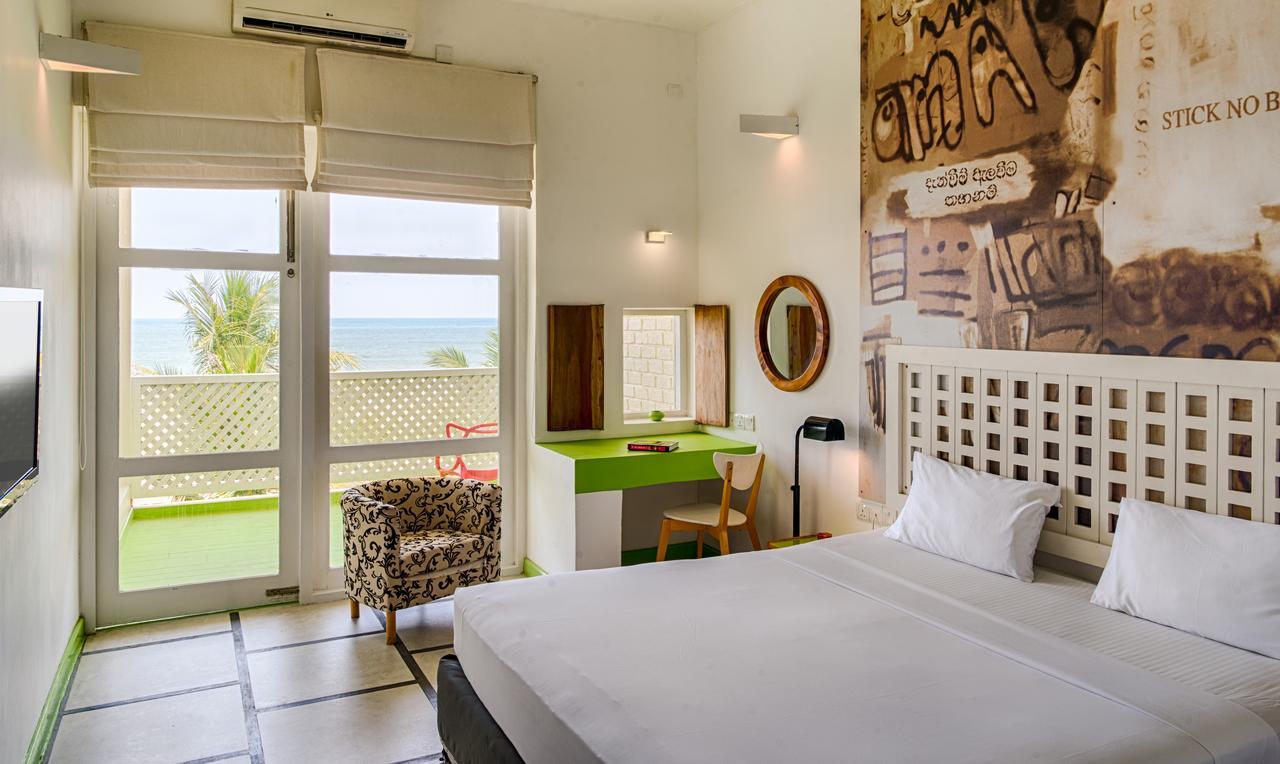 Hotel J Negombo Eksteriør billede